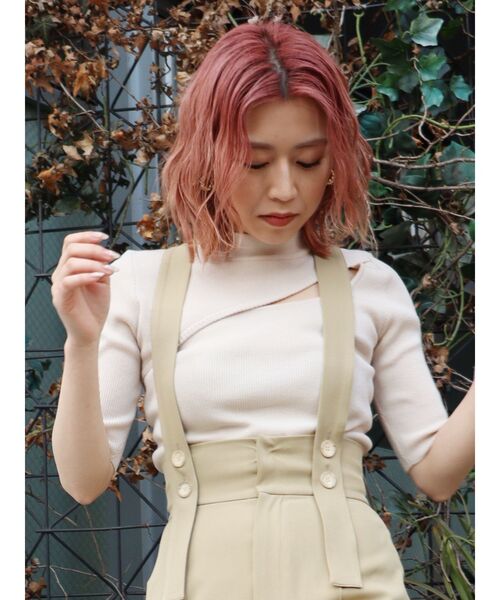 MURUA(ムルーア)の「変形ネックハーフニット(ニット/セーター・レディース・アイボリー/ブラック/ネイビー/ベージュ・FREE)」の22枚目の写真