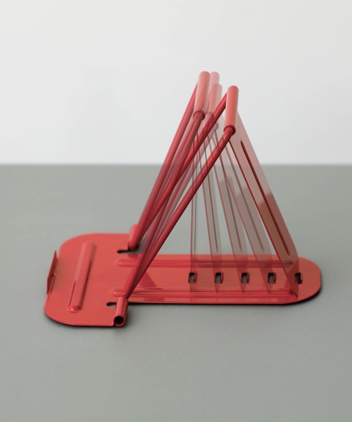 HIGHTIDE（ハイタイド）の「ガジェットレスト スマホ タブレット 折りたたみスタンド（スマホグッズ・レディース・ホワイト/ブラック/ベージュ/グレー/レッド/カーキ/ミント・FREE）」の8枚目の写真