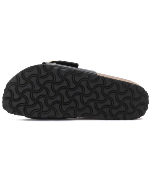 BIRKENSTOCK(ビルケンシュトック)の「MADRID/マドリッド ビッグバックル パテント HEX (WOMEN)(サンダル・レディース・ブラック/チョコ・39/40/37/36/38/35)」の11枚目の写真