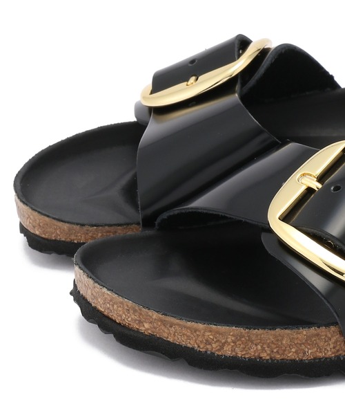BIRKENSTOCK(ビルケンシュトック)の「MADRID/マドリッド ビッグバックル パテント HEX (WOMEN)(サンダル・レディース・ブラック/チョコ・39/40/37/36/38/35)」の13枚目の写真