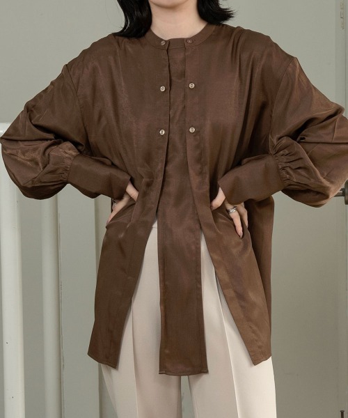 lawgy（ラウジー）の「two line button blouse（シャツ/ブラウス・レディース・ブラウン/オフホワイト/イエロー系・FREE）」の6枚目の写真