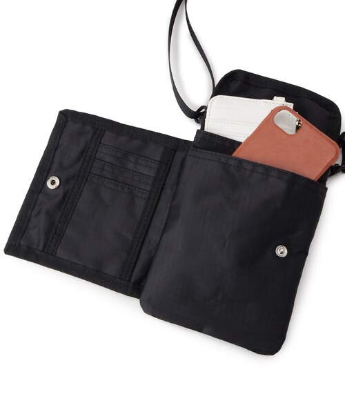 SHOO・LA・RUE（シューラルー）の「◆【コラボ】OUTDOOR PRODUCTSマルチミニショルダーバッグ（ショルダーバッグ・レディース・ブラック/ベージュ/グレー/ブラウン系4/ピンク系9・00）」の8枚目の写真