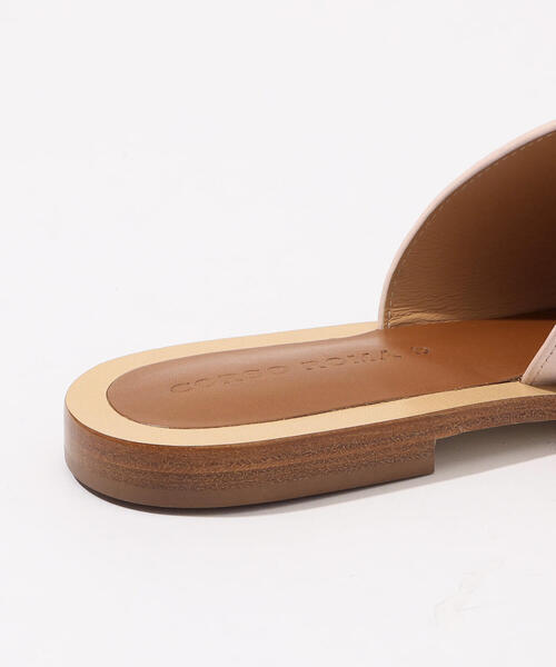 TOMORROWLAND (トゥモローランド)の「CORSO ROMA 9 フラットサンダル(サンダル・レディース・ブラック/ライトピンク・38/36/37)」の7枚目の写真