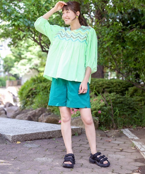 POWER TO THE PEOPLE(パワートゥーザピープル)の「【ユニセックス】movingバギーショーツ(その他パンツ・メンズ・ブラック/グリーン・MEDIUM/LARGE)」の22枚目の写真