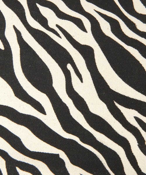 LEPSIM(レプシィム)の「アニマルキャンバス2WAYバッグ 282332(トートバッグ・レディース・ゼブラ/レオパード・ONE SIZE)」の15枚目の写真