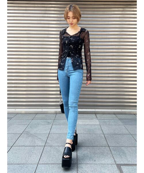 EMODA（エモダ）の「シアーフィットシャツトップ（シャツ/ブラウス・レディース・ライム/その他/ブラック・FREE）」の16枚目の写真