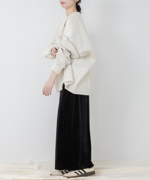 HEILIS(ヘイリス)の「【大人気!HIT ITEM!】《hideka select》裏起毛ビックサイズロゴスウェット / 秋服 冬服 ノームコア 韓国 ルーズ オーバーサイズ プリント ワンポイント スウェット トレーナー プルオーバー 長袖 保温 グレー ブラック チャコール オートミール ネイビー 黒(スウェット・レディース・チャコールグレー/ライトグレー/ブラック/ベージュ/ネイビー/グレー系その他/ブルー/オートミール/イエロー・FREE)」の21枚目の写真