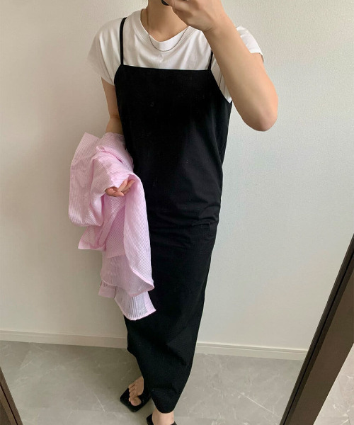 ISOOK（アイスー）の「Square neck camisole one-piece/ スクエアネックキャミソールワンピース（mi select）（ワンピース・レディース・ベージュ/ブラック・FREE）」の2枚目の写真