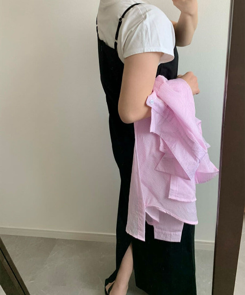 ISOOK（アイスー）の「Square neck camisole one-piece/ スクエアネックキャミソールワンピース（mi select）（ワンピース・レディース・ベージュ/ブラック・FREE）」の5枚目の写真