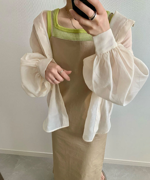 ISOOK（アイスー）の「Square neck camisole one-piece/ スクエアネックキャミソールワンピース（mi select）（ワンピース・レディース・ベージュ/ブラック・FREE）」の8枚目の写真