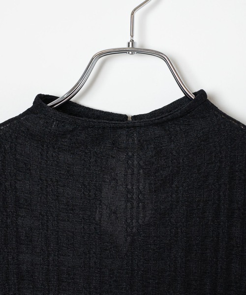 WEGO（ウィゴー）の「WEGO/パフスリーブレーストップス（Tシャツ/カットソー・レディース・ブラック/オフホワイト・FREE）」の4枚目の写真