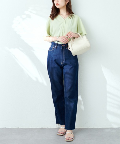 natural couture(ナチュラルクチュール)の「プチプラちびパールボタンフレア袖ブラウス(シャツ/ブラウス・レディース・ネイビー/オフホワイト/サックスブルー/ピンク/ミント/その他1/グレイッシュベージュ・FREE)」の20枚目の写真