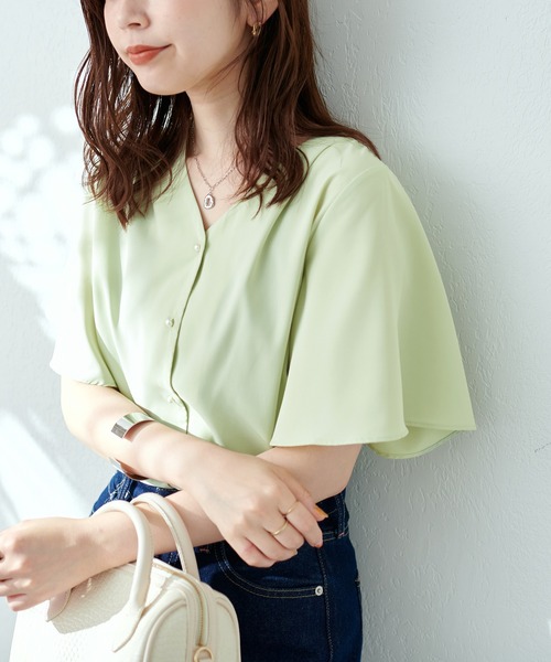 natural couture(ナチュラルクチュール)の「プチプラちびパールボタンフレア袖ブラウス(シャツ/ブラウス・レディース・ネイビー/オフホワイト/サックスブルー/ピンク/ミント/その他1/グレイッシュベージュ・FREE)」の18枚目の写真