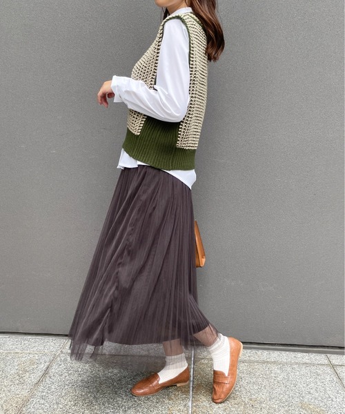 Meli rich（メリーリッチ）の「レトロ感溢れる。バイカラージャガードニットベスト（ベスト・レディース・ブラック/ブラウン/グリーン/オレンジ・MEDIUM）」の17枚目の写真