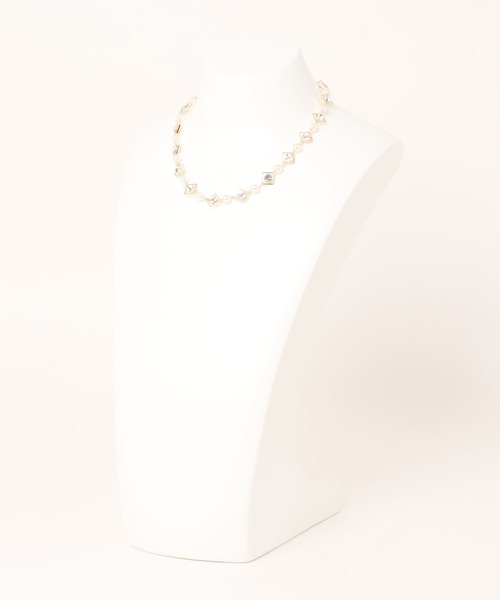 lilLilly(リルリリー)の「2wayストーンスクエアチョーカー(チョーカー・レディース・シルバー/ゴールド・FREE)」の3枚目の写真