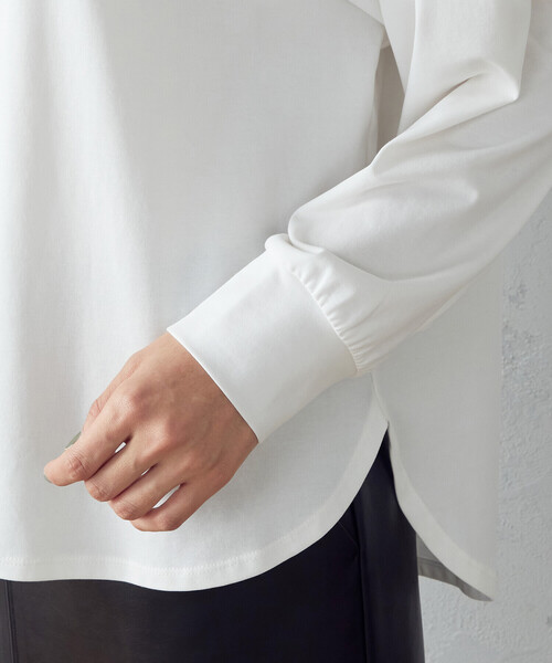 COMME CA ISM(コムサイズム)の「ボトルネック トップス(Tシャツ/カットソー・レディース・ホワイト/ブラック・MEDIUM/LARGE)」の9枚目の写真