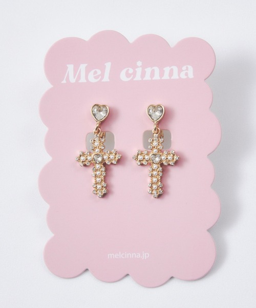 Mel cinna(メルシーナ)の「Mel cinna/cross heart earring(イヤリング・レディース・ゴールド・FREE)」の5枚目の写真
