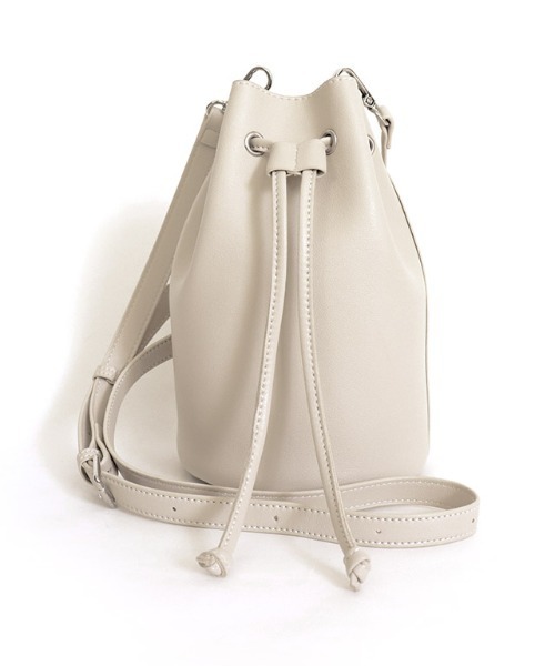 Pierrot（ピエロ）の「巾着ハンドバッグ（ショルダーバッグ・レディース・アイボリー/ベージュ系その他/シャンパン・FREE）」の12枚目の写真