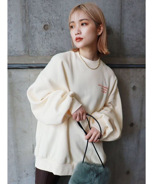 MURUA(ムルーア)の「ATTRACTIVEスウェット(スウェット・レディース・アイボリー/ダークグレー・FREE)」の21枚目の写真