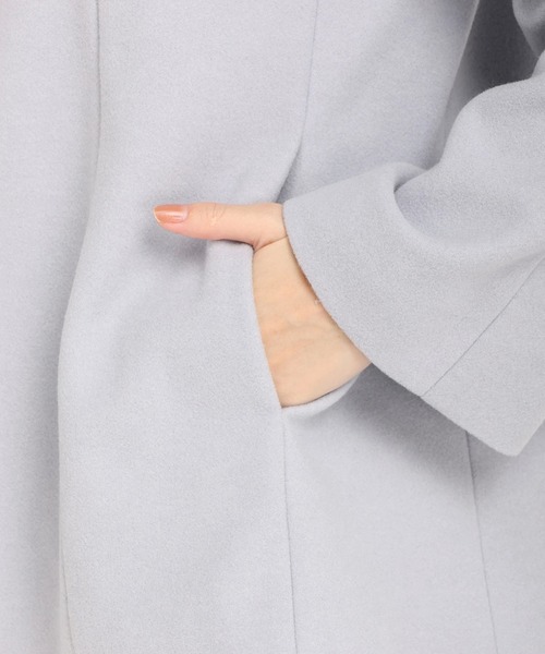 UNIVERVAL MUSE（ユニバーバル ミューズ）の「ウーリッシュライト　ウールショートコート（その他アウター・レディース・ブラック/ライトベージュ/アクア・2）」の7枚目の写真