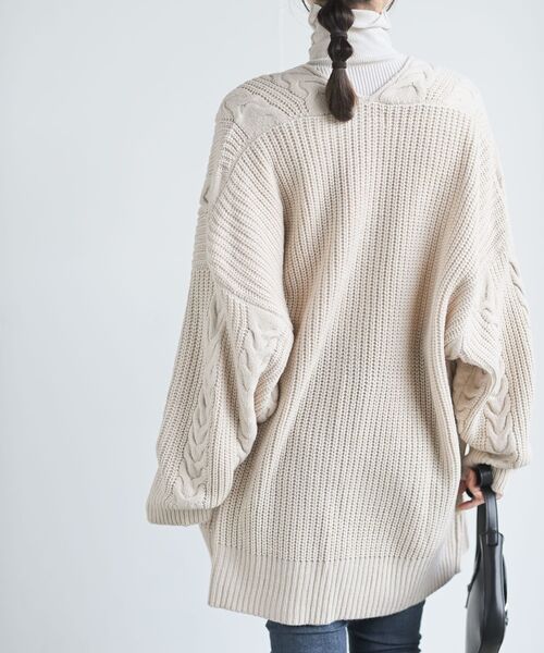 rps（アールピーエス）の「ケーブルロングニットカーディガン（カーディガン/ボレロ・レディース・ブラック/アイボリー/ベージュ・M/フリー）」の10枚目の写真