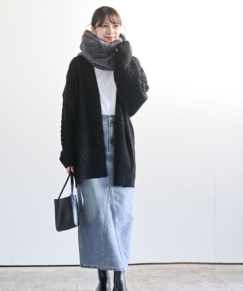 rps（アールピーエス）の「ケーブルロングニットカーディガン（カーディガン/ボレロ・レディース・ブラック/アイボリー/ベージュ・M/フリー）」の14枚目の写真