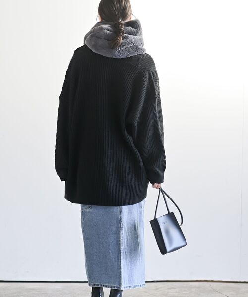 rps（アールピーエス）の「ケーブルロングニットカーディガン（カーディガン/ボレロ・レディース・ブラック/アイボリー/ベージュ・M/フリー）」の16枚目の写真