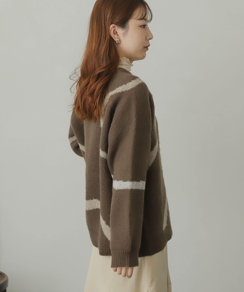 SENSE OF PLACE by URBAN RESEARCH（センスオブプレイスバイアーバンリサーチ）の「ニュアンスラインセーター（ニット/セーター・レディース・ネイビー/ブラウン/アイボリー・ONE）」の12枚目の写真