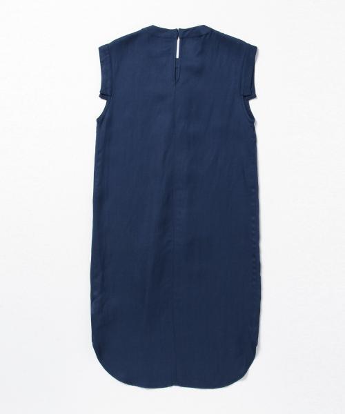 Ray BEAMS（レイビームス）の「Ray BEAMS / BOX タック ラウンドヘム ワンピース（ワンピース・レディース・オフホワイト/ブラック/ブルー系その他・0/1）」の18枚目の写真