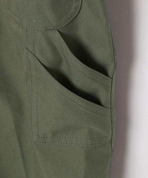 UNIVERSAL OVERALL（ユニバーサルオーバーオール）の「【UNIVERSAL OVERALL(ユニバーサルオーバーオール)】別注ツイルサロペット（サロペット/オーバーオール・キッズ・キャメル/ダークグリーン・110cm/120cm/130cm/140cm）」の19枚目の写真