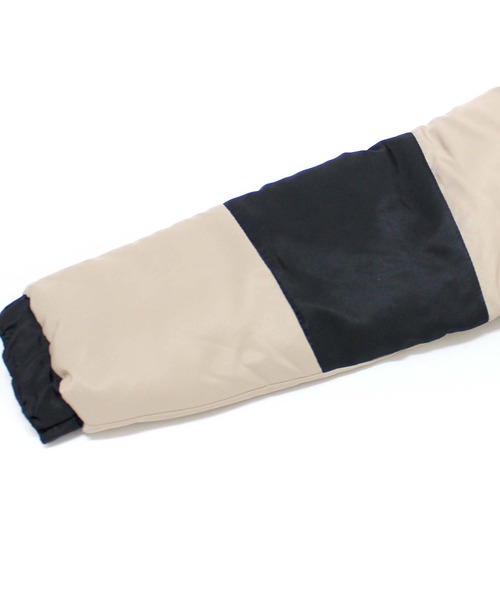 THE CASUAL（カジュアル）の「切り替え中綿ジャケット（ダウンジャケット/コート・キッズ・ブラック系/ダークグリーン系/ダークグリーン/レッド系/ブラック/グレー系/ベージュ系/ネイビー/チャコール/ベージュ・120cm/110cm/130cm/160cm/150cm/140cm）」の17枚目の写真