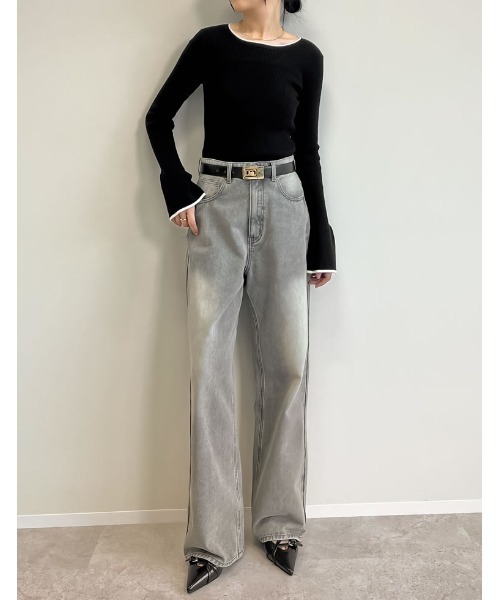 Re:EDIT（リエディ）の「[2025AW COLLECTION][新色追加][販売枚数4万枚！][二の腕すっきり]クルーネックフレアスリーブ配色リブニットトップス（ニット/セーター・レディース・ブラック系/ライトグレー系/アイボリー系/ベージュ系/ブラック/ホワイト系その他/モカ/アイボリー/ホワイト系/グレー/ピンク系/ブラウン系・LARGE/MEDIUM）」の16枚目の写真