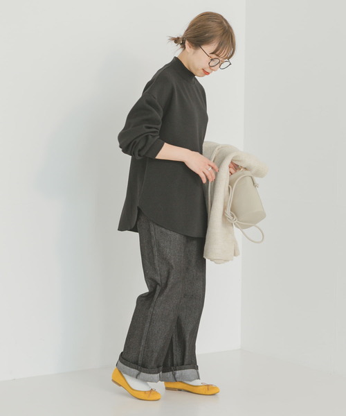 ITEMS URBANRESEARCH（アイテムズ アーバンリサーチ）の「ライトダンボールハイネックトップス（Tシャツ/カットソー・レディース・グレー系その他/ブラック/ブラウン/ホワイト・FREE）」の17枚目の写真