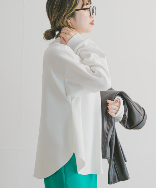 ITEMS URBANRESEARCH（アイテムズ アーバンリサーチ）の「ライトダンボールハイネックトップス（Tシャツ/カットソー・レディース・グレー系その他/ブラック/ブラウン/ホワイト・FREE）」の22枚目の写真