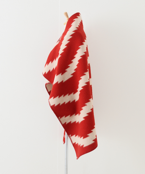 NANGA（ナンガ）の「【NANGA / ナンガ】FOLK (TRIBAL)BLANKET（ストール/ショール・メンズ・レッド・FREE）」の2枚目の写真