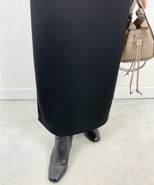 Meli rich（メリーリッチ）の「Vネックジャンパースカート（ジャンパースカート・レディース・アイボリー/イエロー/カーキ/ブラック/グレイッシュベージュ・MEDIUM）」の9枚目の写真