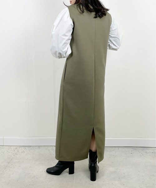 Meli rich（メリーリッチ）の「Vネックジャンパースカート（ジャンパースカート・レディース・アイボリー/イエロー/カーキ/ブラック/グレイッシュベージュ・MEDIUM）」の17枚目の写真