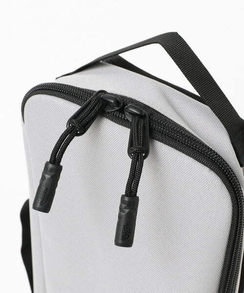 BEAMS(ビームス)の「THE NORTH FACE / Fieludens Cutlery Case(その他・メンズ・ブラック/グレー・ONE SIZE)」の9枚目の写真