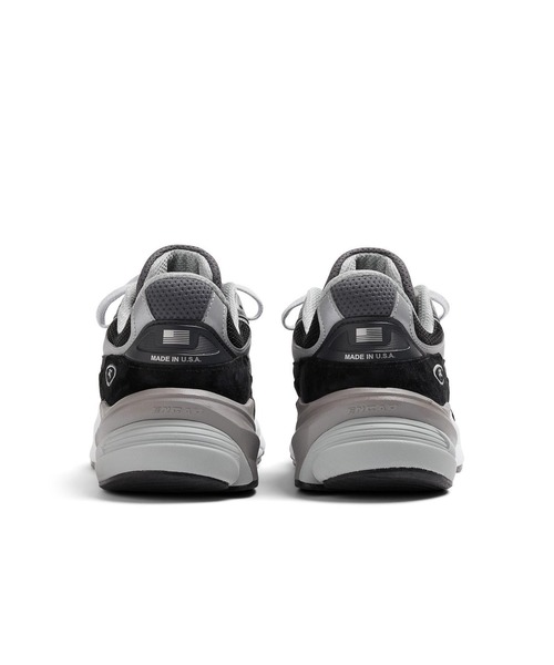 NEW BALANCE(ニューバランス)の「M990BK6 990v6(スニーカー・メンズ・ブラック・25.5cm/26.5cm/27.0cm/27.5cm/28.0cm/30.0cm/25.0cm)」の4枚目の写真