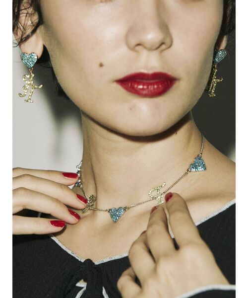 jouetie（ジュエティ）の「JTカラーラインストーンネックレス（ネックレス・レディース・シルバー/ゴールド・FREE）」の3枚目の写真