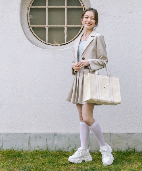 OLIVE des OLIVE（オリーブデオリーブ）の「エンブレム金具付きトートバッグ　1031120090（トートバッグ・レディース・ピンク/ライトグレー/ブラック・FREE）」の9枚目の写真