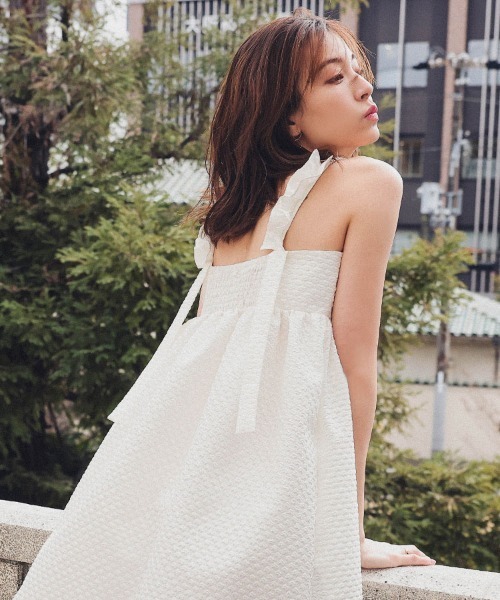 DONOBAN（ドノバン）の「ボーン入りキャミワンピース（ワンピース・レディース・ホワイト/ブラック・F）」の3枚目の写真