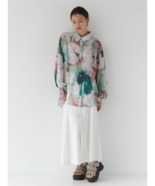 MURUA（ムルーア）の「【WEB限定】ニュアンスプリントオーバーシャツ（シャツ/ブラウス・レディース・ブルー/グリーン・FREE）」の11枚目の写真