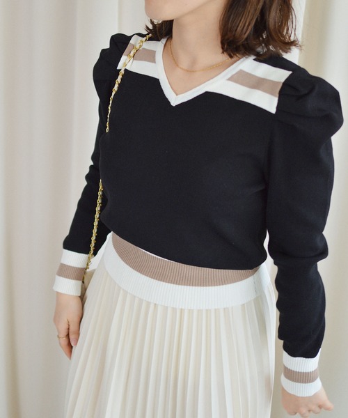 バイカラーＶネックトップス