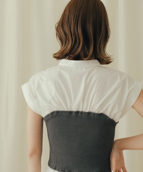 SENSE OF PLACE by URBAN RESEARCH(センスオブプレイスバイアーバンリサーチ)の「ビスチェドッキングシャツ(シャツ/ブラウス・レディース・ブルー系その他/ライトブルー/オフホワイト・ONE)」の4枚目の写真