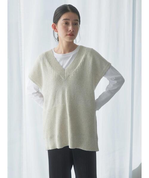 AMERICAN HOLIC（アメリカンホリック）の「Vネック編地MIXニットベスト（ベスト・レディース・ライトベージュ/ネイビー・FREE）」の21枚目の写真