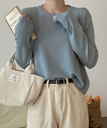 クルーネックニットプルオーバー