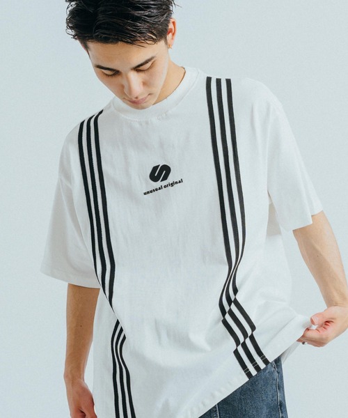 Ressaca(レサーカ)の「オーバーサイズ ワンポイントロゴ ラインプリント クルーネック半袖Tシャツ(Tシャツ/カットソー・メンズ・イエロー/レッド/ホワイト/ブラック・M/L/XL)」の2枚目の写真