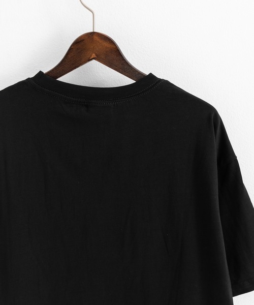 Ressaca(レサーカ)の「オーバーサイズ ワンポイントロゴ ラインプリント クルーネック半袖Tシャツ(Tシャツ/カットソー・メンズ・イエロー/レッド/ホワイト/ブラック・M/L/XL)」の14枚目の写真