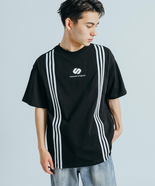 Ressaca(レサーカ)の「オーバーサイズ ワンポイントロゴ ラインプリント クルーネック半袖Tシャツ(Tシャツ/カットソー・メンズ・イエロー/レッド/ホワイト/ブラック・M/L/XL)」の5枚目の写真